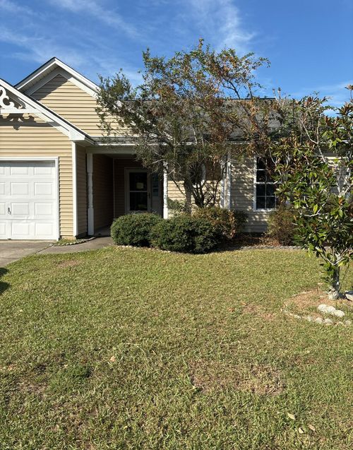 130 Patriot Ln, Summerville, SC, 29486-1889 | Card Image