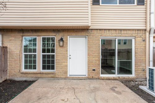 972 Park Meadow Dr, Beaumont, TX, 77706-3965 | Card Image