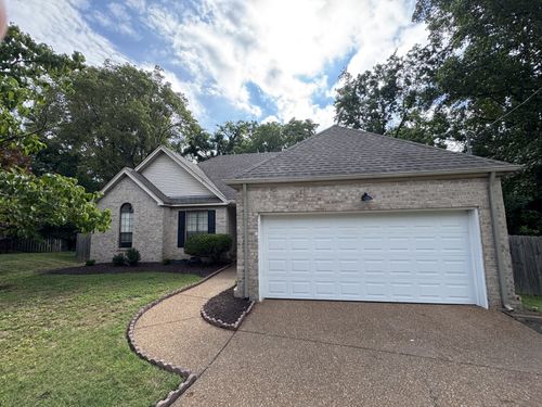 825 Cold Creek Trl, Nashville, TN, 37211-6842 | Card Image