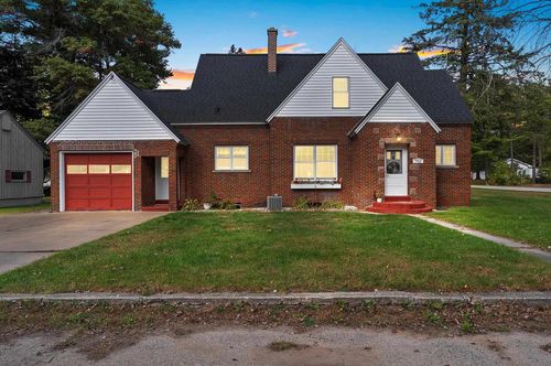 702 Mira Avenue, Crivitz, WI, 54114 | Card Image