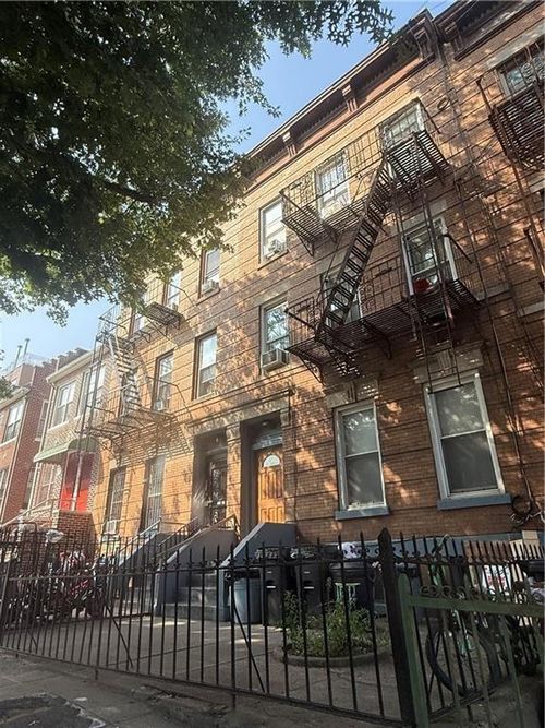 751 55th St, Brooklyn, NY, 11220-3216 | Card Image