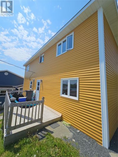 110A Main St N, House other with 5 bedrooms, 2 bathrooms and null parking in Twillingate NL | Image 3