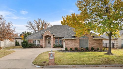 1207 Mallard Way, Granbury, TX, 76048-2673 | Card Image