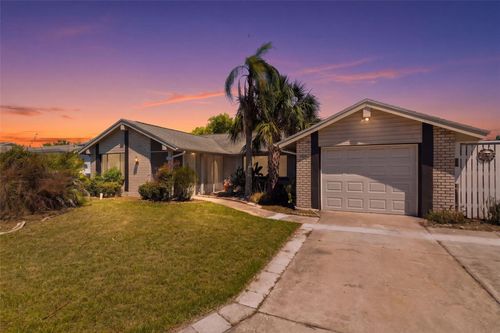 3673 Rockaway Dr, HOLIDAY, FL, 34691-1150 | Card Image