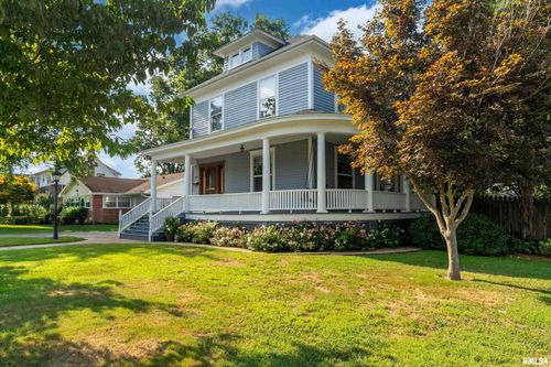 540 E Main St, Du Quoin, IL, 62832-2206 | Card Image