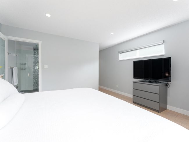 6953 Arlington St, House other with 3 bedrooms, 3 bathrooms and 3 parking in Vancouver BC | Image 15