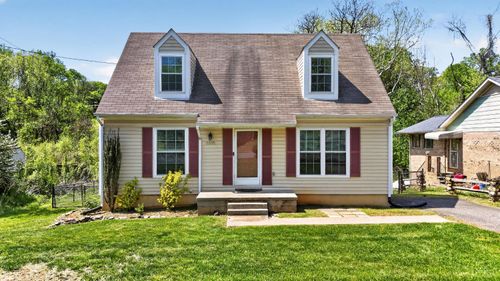 6308 Pawnee Dr, Lynchburg, VA, 24502-5212 | Card Image