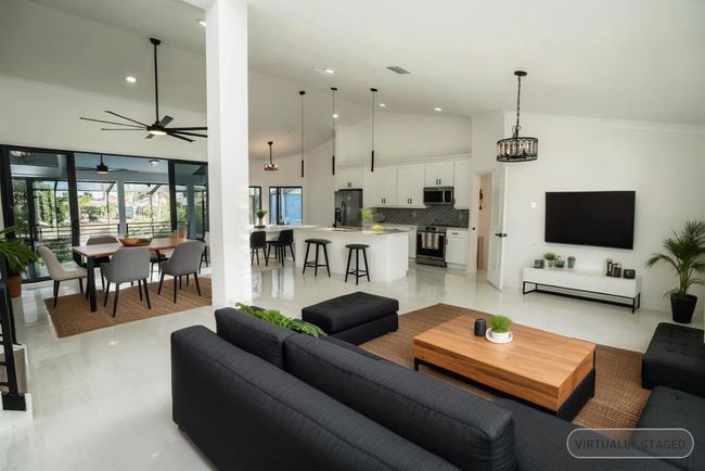6509 Dolphin Cove Dr, House other with 4 bedrooms, 4 bathrooms and null parking in APOLLO BEACH FL | Image 5