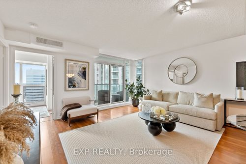 2116-17 Anndale Dr, North York, ON, M2N2W7 | Card Image