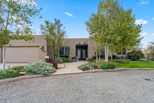 9510 Modesto Ave Ne, Albuquerque, NM, 87122-3847 | Card Image