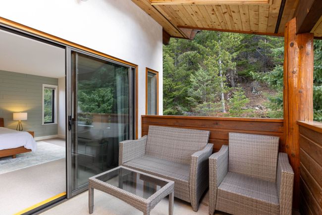 7414 Ambassador (49% Ownership) Crescent, House other with 5 bedrooms, 4 bathrooms and 5 parking in Whistler BC | Image 28