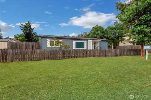 213 169th Street E, Spanaway, WA, 98387 | Card Image