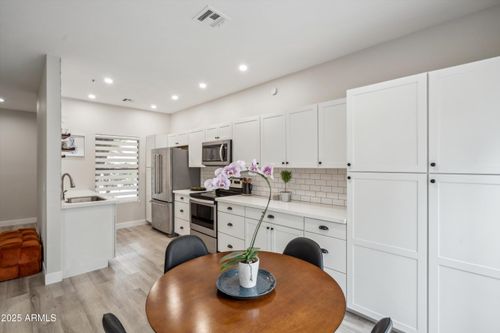 130-9600 N 96th St, Scottsdale, AZ, 85258-5160 | Card Image