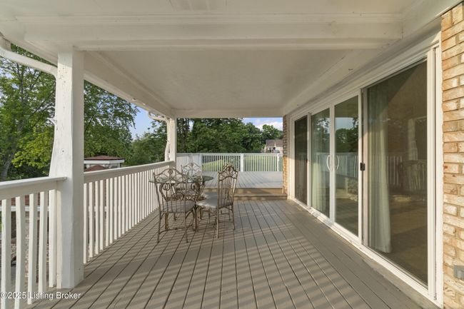 3205 Lake Pointe Ct, House other with 3 bedrooms, 4 bathrooms and null parking in Crestwood KY | Image 23