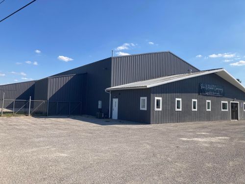 700 20th St N, Springfield, MI, 49037-7473 | Card Image