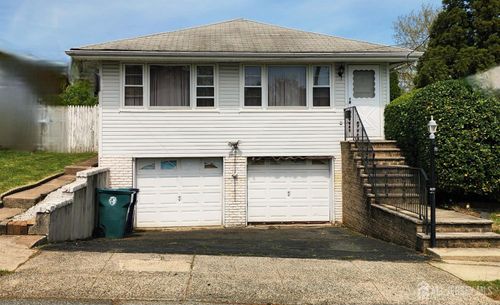 694 Vincent Pl, Perth Amboy, NJ, 08861-3633 | Card Image