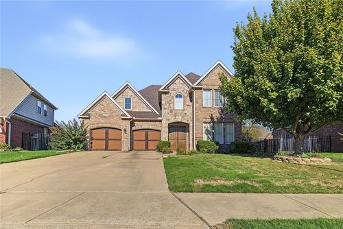 5404 S Chimay Dr, Rogers, AR, 72758-4159 | Card Image