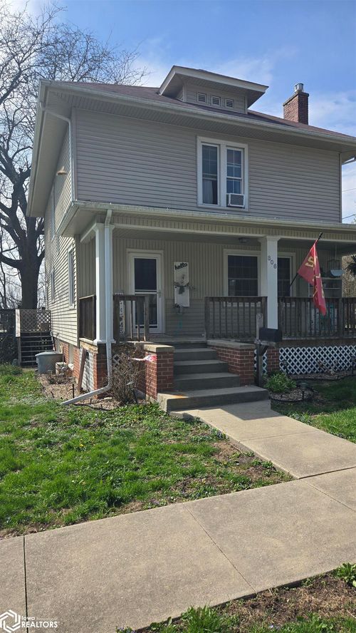 806 Nw School St, Leon, IA, 50144-1333 | Card Image