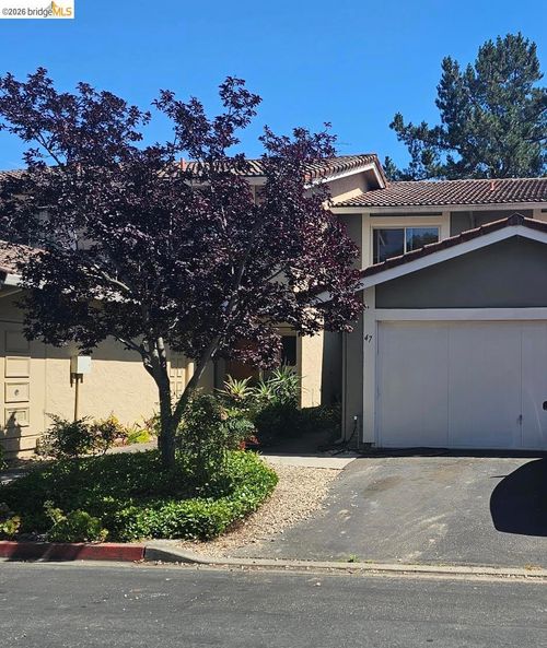 47 Turtle Creek St, Oakland, CA, 94605 | Card Image
