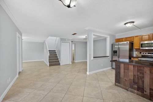 apt-b-1590 Forest Lakes Cir, WEST PALM BEACH, FL, 33406-5753 | Card Image