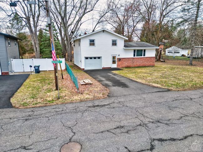 17 Bogardus Ave, House other with 3 bedrooms, 1 bathrooms and null parking in Catskill NY | Image 46