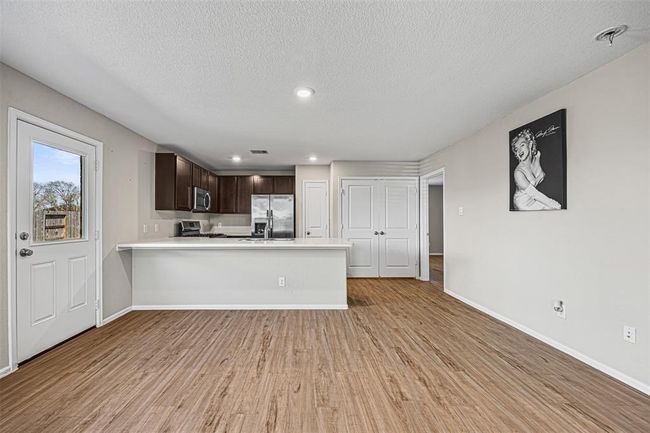 Entry | Image 7