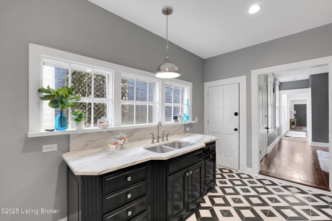 923 Mary St, House other with 3 bedrooms, 1 bathrooms and null parking in Louisville KY | Image 32