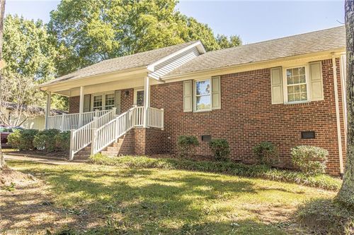 528 John St, Eden, NC, 27288-2810 | Card Image