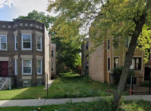 7349 S Dorchester Avenue, CHICAGO, IL, 60619 | Card Image