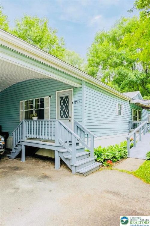 109-8902 Cedar Rd, BREINIGSVILLE, PA, 18031-1601 | Card Image