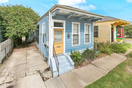 1477 N Prieur St, New Orleans, LA, 70116-1764 | Card Image