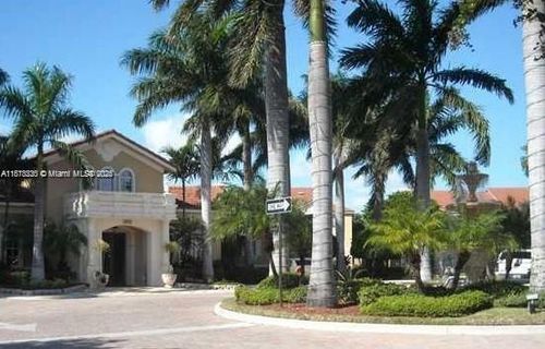 207-207 Villa Cir, Boynton Beach, FL, 33435-8905 | Card Image
