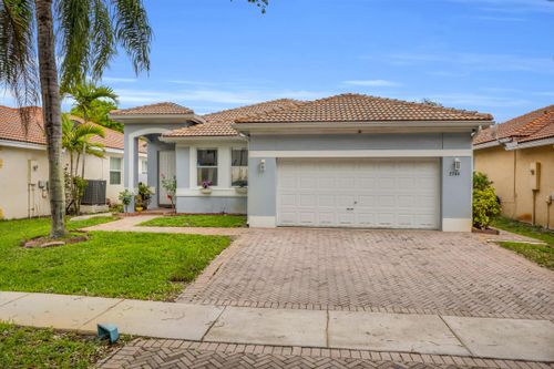 2744 Sw 128th Ave, Miramar, FL, 33027-3847 | Card Image