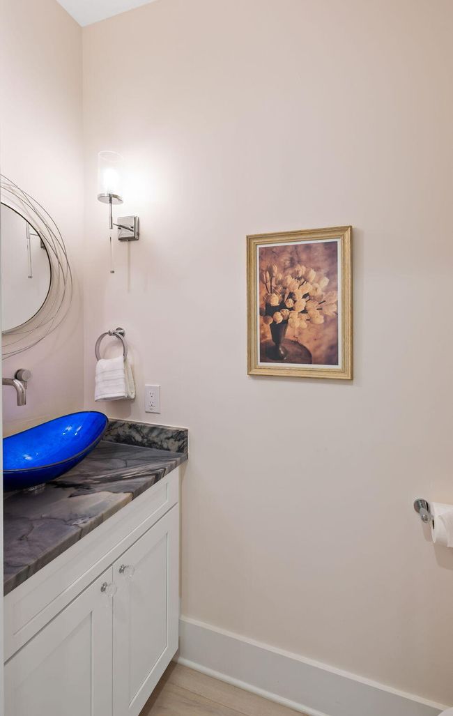 Guest Level Half Bath | Image 21
