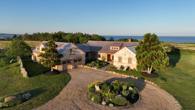 18 Spruce Gate Rd, House other with 5 bedrooms, 4 bathrooms and null parking in Chilmark MA | Image 36