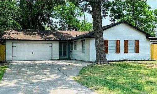 8510 Friendship Rd, Houston, TX, 77080-4306 | Card Image