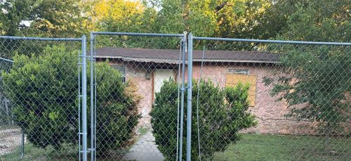 1105 Richardine Ave, Austin, TX, 78721-2630 | Card Image