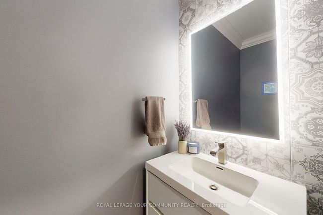 150 Creekland Ave, House other with 4 bedrooms, 5 bathrooms and 2 parking in Stouffville ON | Image 12