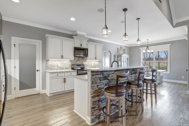 653 Josef Cir, House other with 4 bedrooms, 3 bathrooms and 2 parking in Columbia TN | Image 7