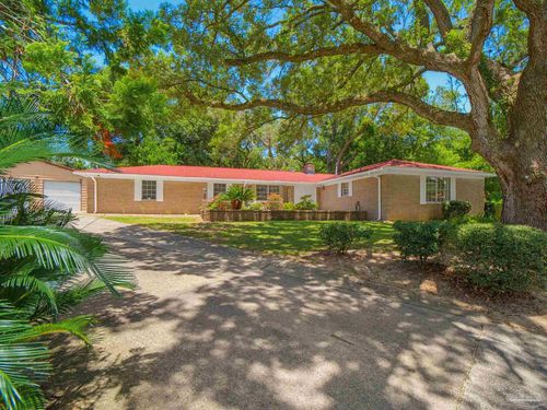 7 Gunn Cir, Pensacola, FL, 32506-5318 | Card Image