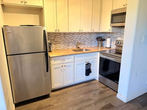 apt-111-3660 Lower Honoapiilani Rd, Lahaina, HI, 96761-9317 | Card Image