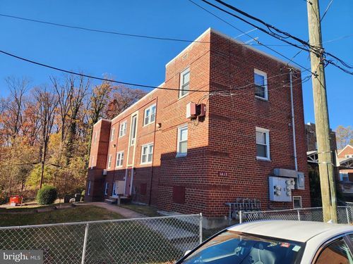 3417 Brothers Pl Se, WASHINGTON, DC, 20032-1516 | Card Image