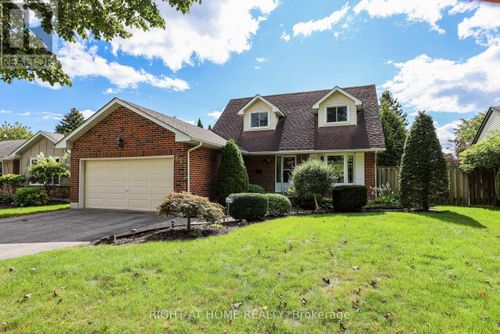 65 Anstead Cres, Ajax, ON, L1S3X4 | Card Image