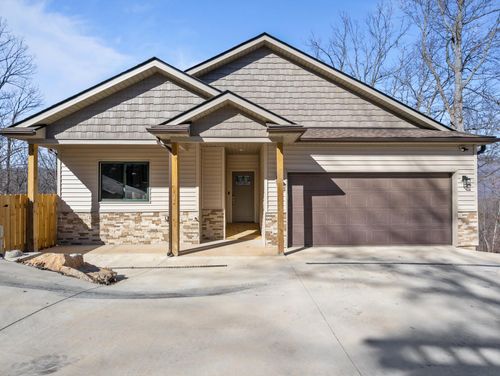 225 Aurora Lane, Tryon, NC, 28782-3742 | Card Image