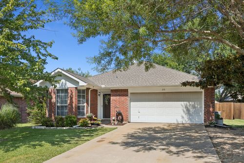 210 S Chestnut St, Forney, TX, 75126-9506 | Card Image
