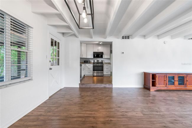 3909 W Lemon St, House other with 3 bedrooms, 1 bathrooms and null parking in TAMPA FL | Image 8