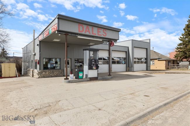 301 1 St Ave N, Home with 0 bedrooms, 0 bathrooms and null parking in Clyde Park MT | Image 45