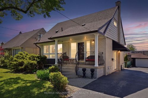 420 Fernleigh Circle S, Richmond Hill, ON, L4C1E6 | Card Image