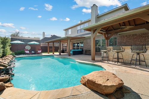 202 Wayne Dr, Aledo, TX, 76008-4576 | Card Image