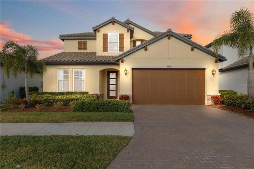 4828 Antrim Dr, SARASOTA, FL, 34240-4304 | Card Image